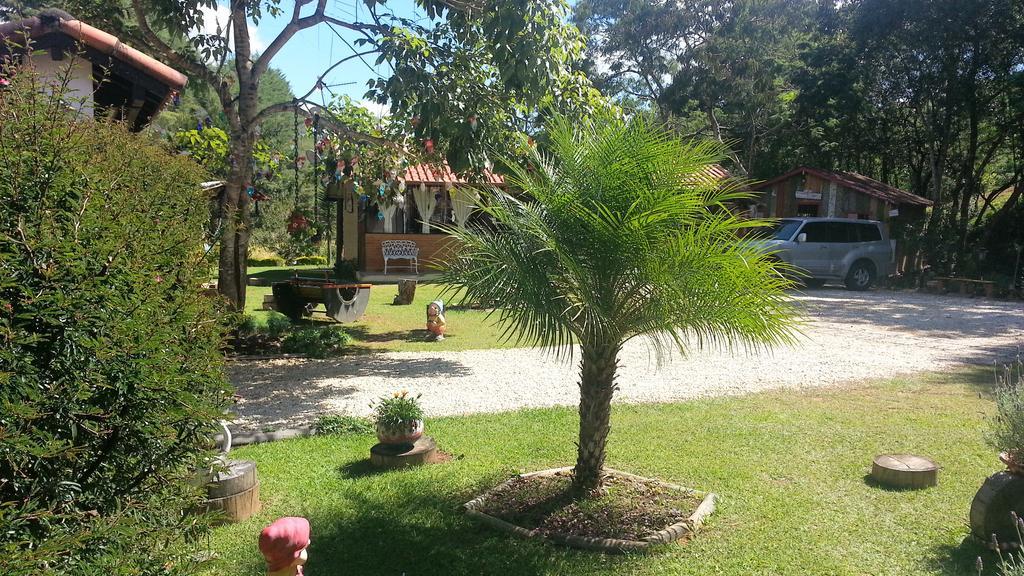 Pousada Andarilhos De Luz Cunha Exterior foto